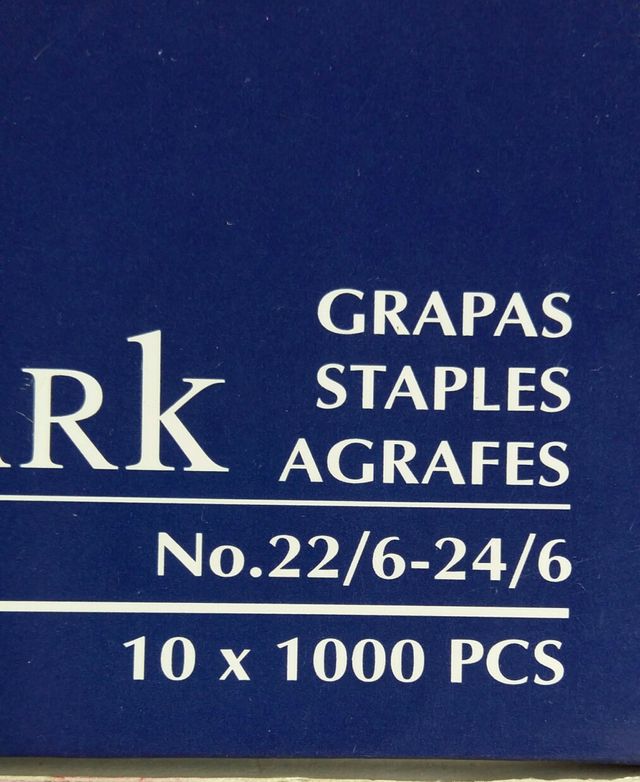 caja de grapas