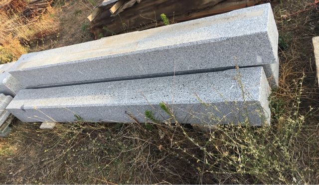 Pilares de Granito Azul