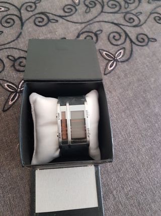 Reloj digital Marea de segunda mano por 25 € en Abrera en Reloj digital Marea de segunda mano por 25 € en Abrera en