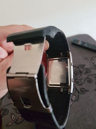 Reloj digital Marea de segunda mano por 25 € en Abrera en Reloj digital Marea de segunda mano por 25 € en Abrera en