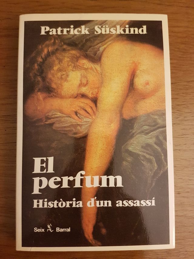 libro. Il profumo.