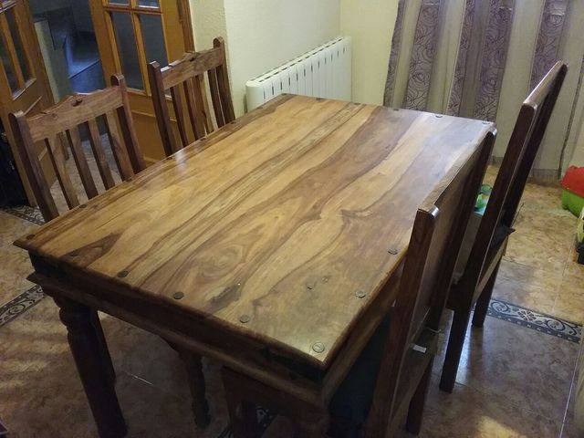 Conjunto mesa comedor rústica y 4 sillas de teka de segunda mano por ... Conjunto mesa comedor rústica y 4 sillas de teka de segunda mano por ...