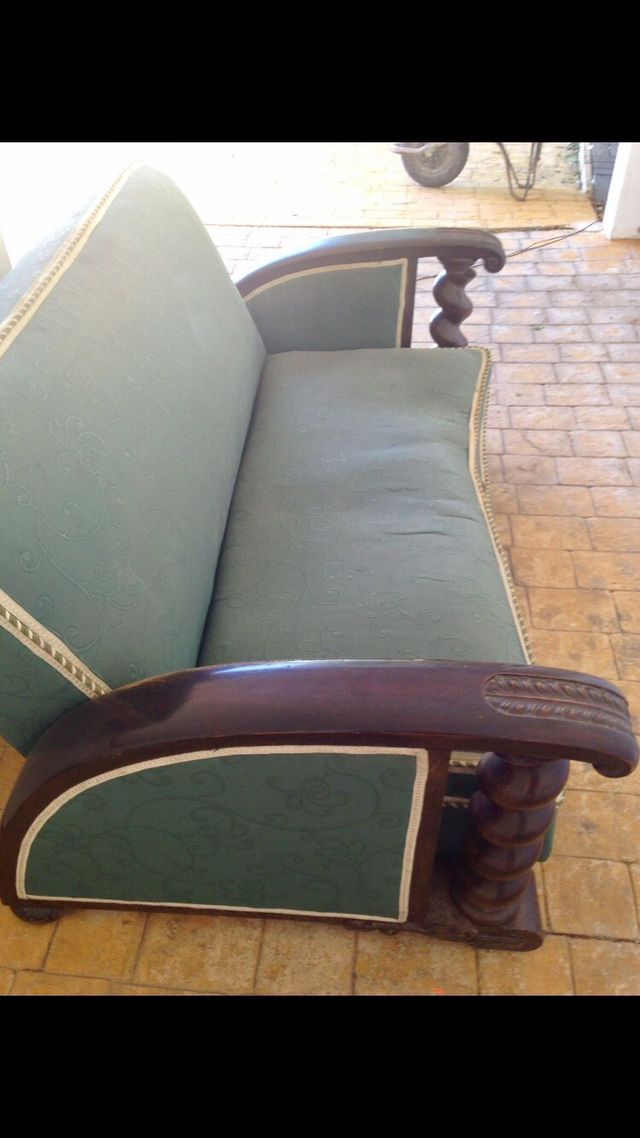 Tresillo de anticuario