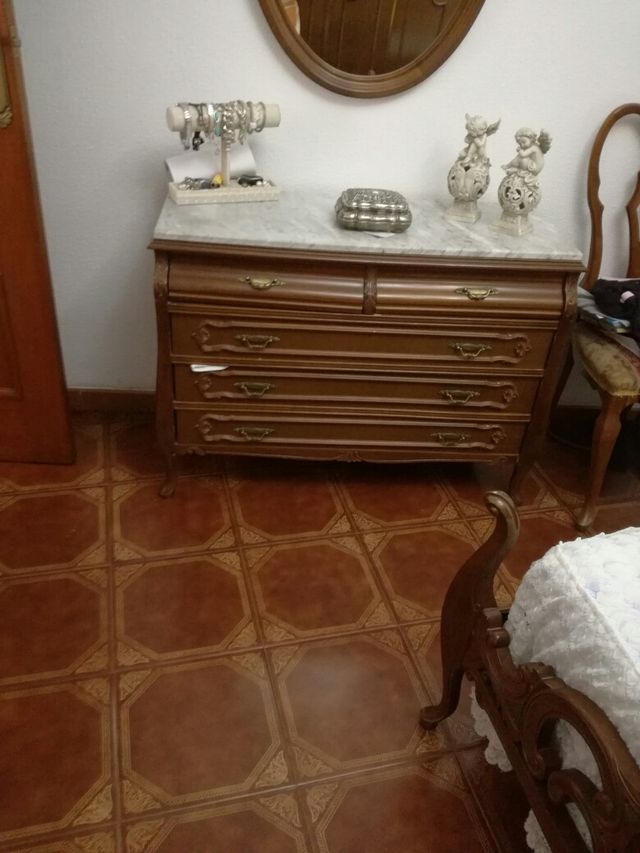 Mueble dormitorio sin ropero 