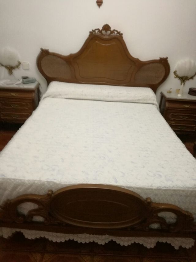 Mueble dormitorio sin ropero 