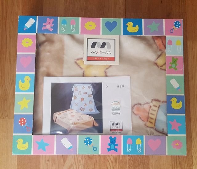 Manta terciopelo marca Mora cuna