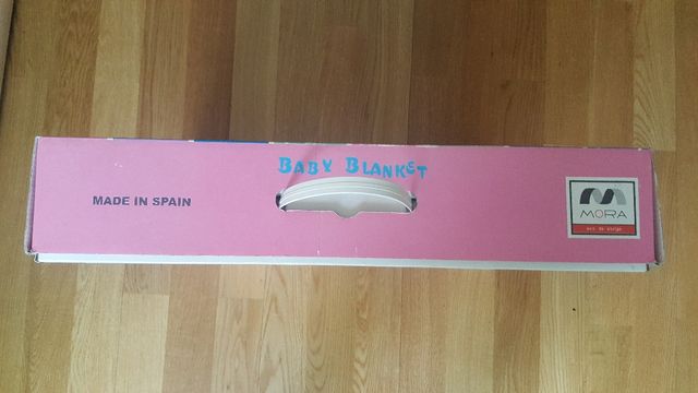 Manta terciopelo marca Mora cuna