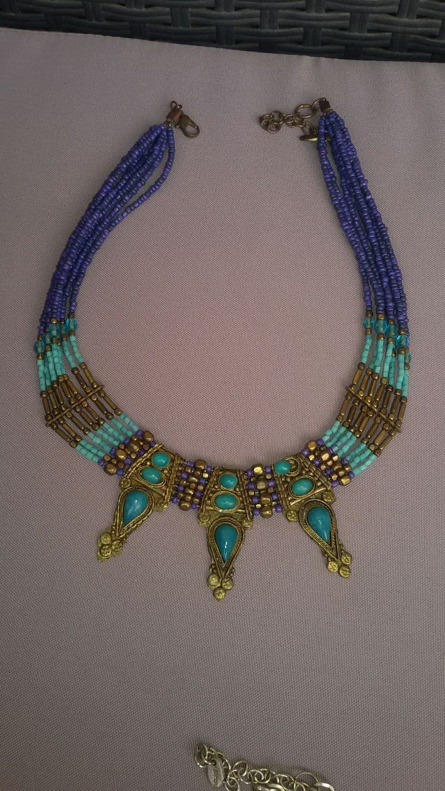Collares