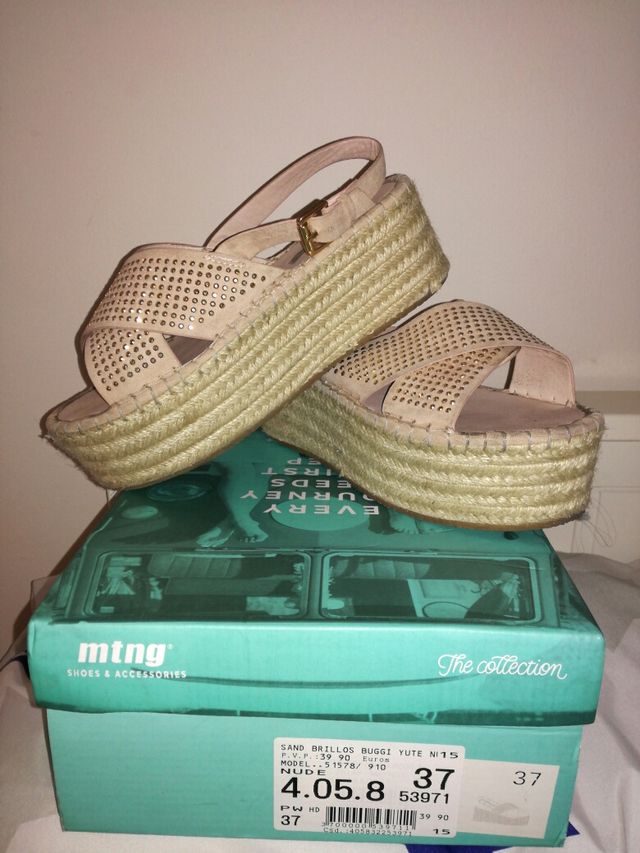 cuñas sandalias mustang