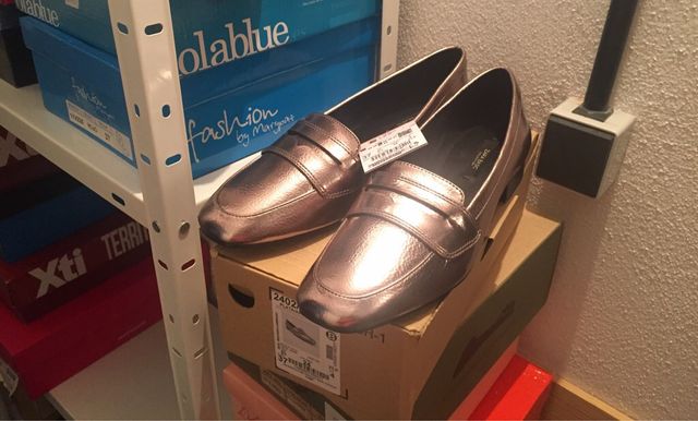 Zapatos Nuevos Mocasín Plata Zara!!!