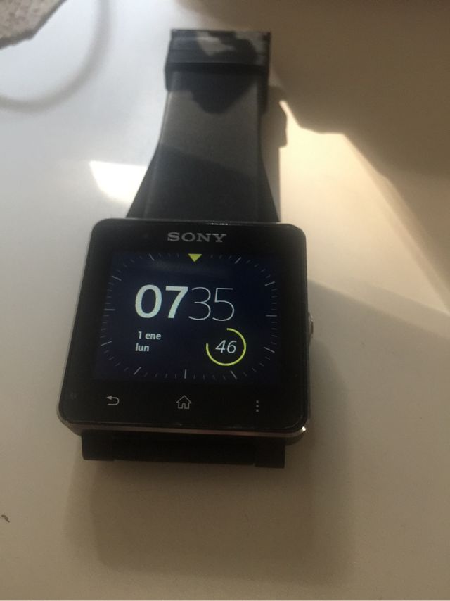 Sony Smartwatch 2 Sw2 De Segunda Mano Por 40 En Dona Violeta En Wallapop