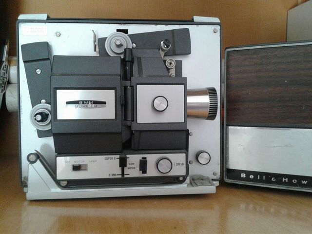 Proyector 8ml Bell and Howell