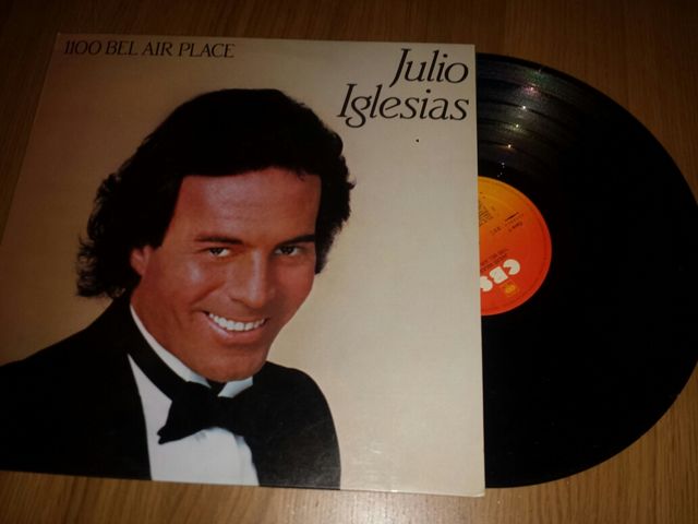 Julio Iglesias. Disco de vinilo, LP