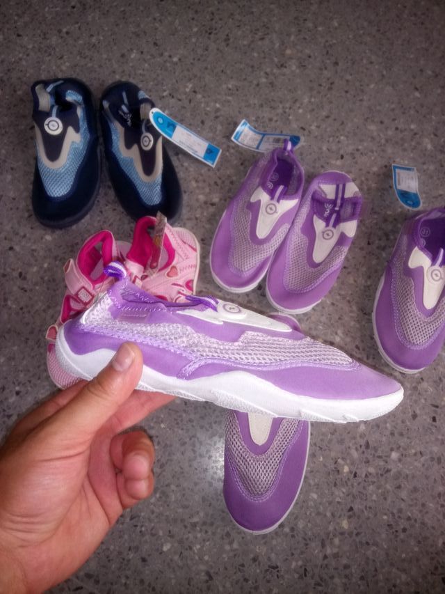 zapatillas pies de gatos nuevas a estrenar lote?