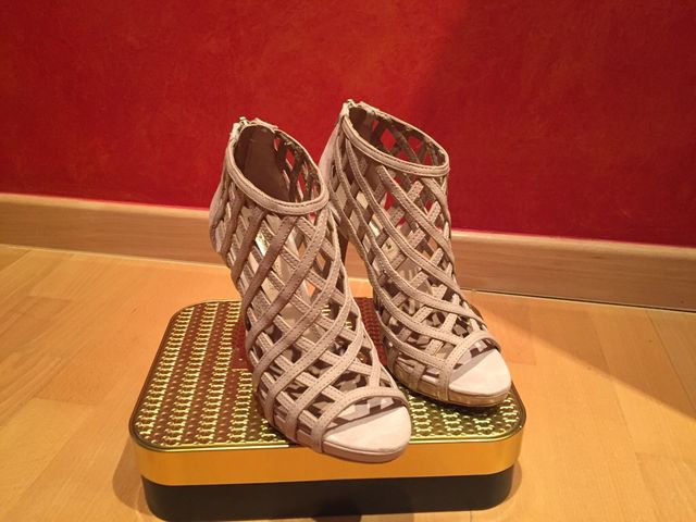 Zapato de tacon tipo Zara