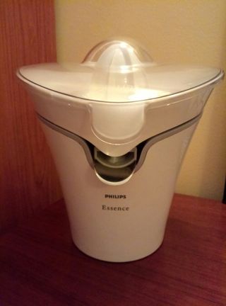 Exprimidor de cítricos Philips Essence. de segunda mano por 35 EUR en  Bilbao en WALLAPOP