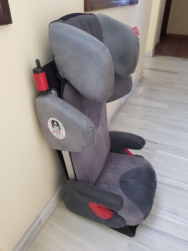 Silla infantil RECARO para coche