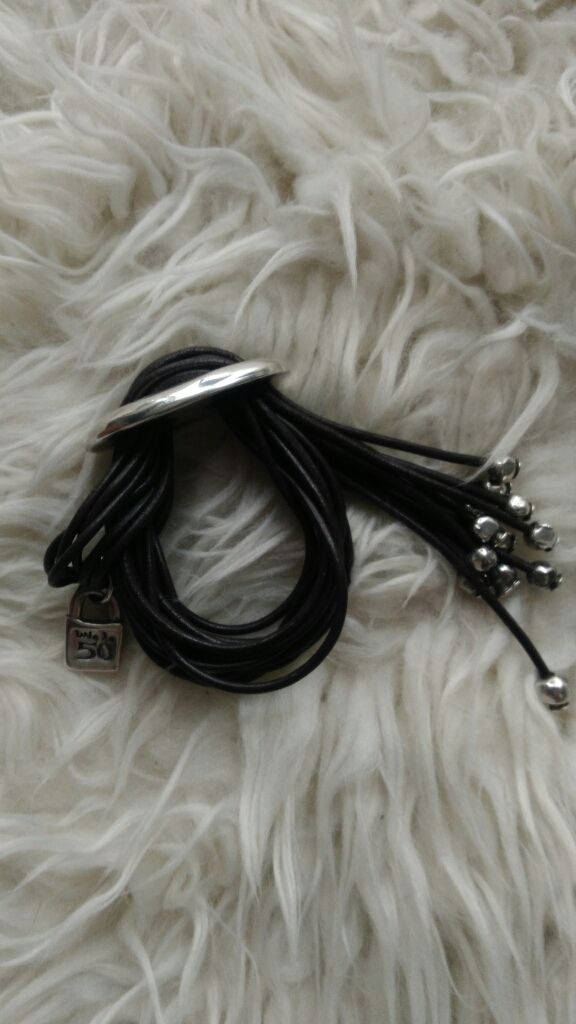 Pulsera  "UNO DE 50"