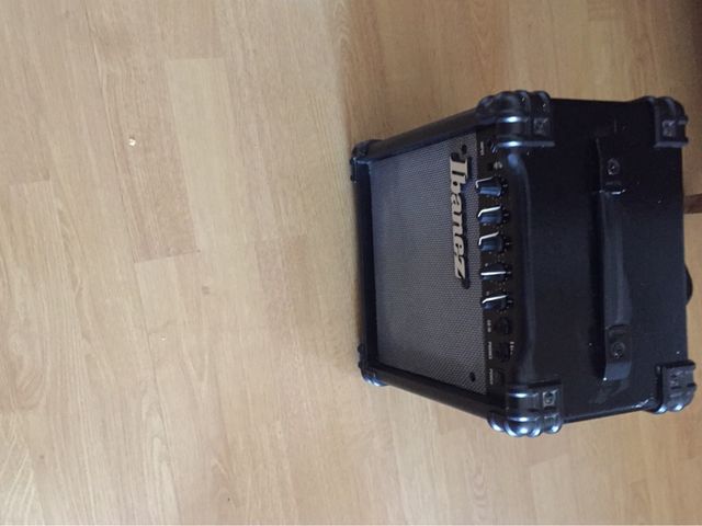 Amplificador guitarra