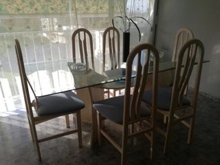 Mesa comedor con sillas de segunda mano en Benidorm en WALLAPOP Mesa comedor con sillas de segunda mano en Benidorm en WALLAPOP