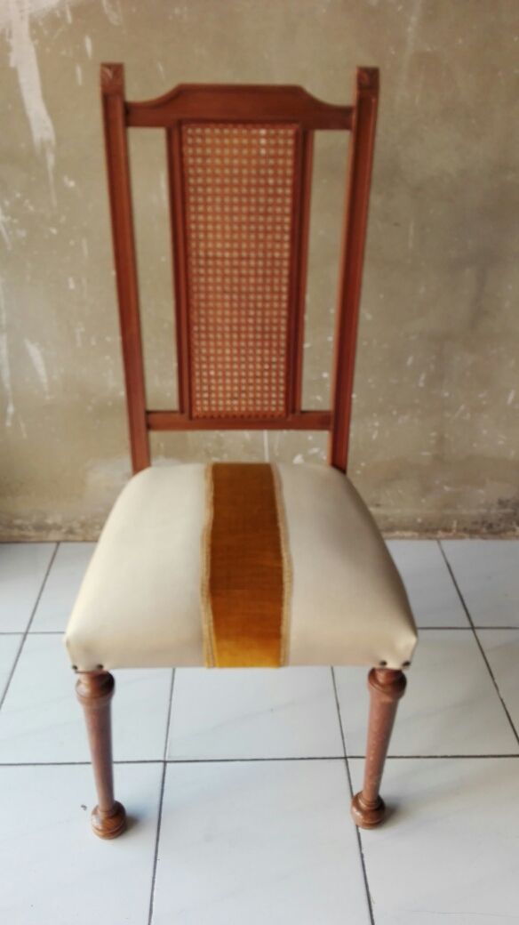Sillas comedor antiguas de segunda mano por 10 € en Algemesí en WALLAPOP Sillas comedor antiguas de segunda mano por 10 € en Algemesí en WALLAPOP