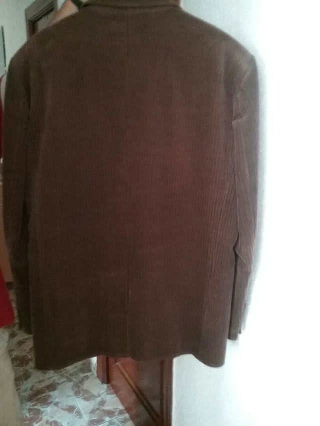 Chaqueta de pana marrón 52 puesta  una vez