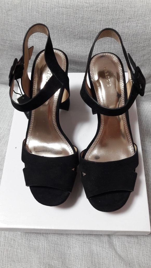 zapatos negro de tacon