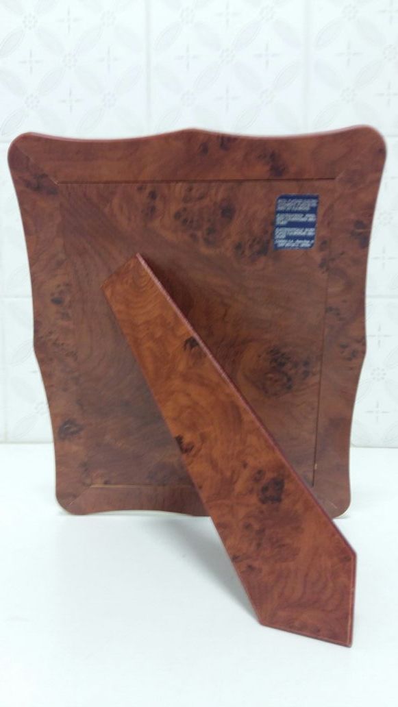 Marco con baño de plata 1ª ley. Tamaño 20x25 cm