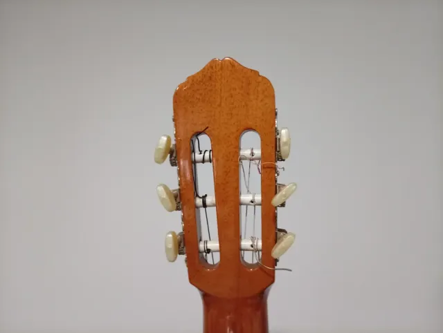 Guitarra clásica flamenca Almansa P. Caballero C3