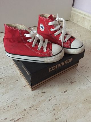 converse 2 mano