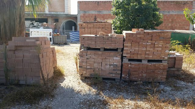 Ladrillo refractario de segunda mano en Málaga en WALLAPOP