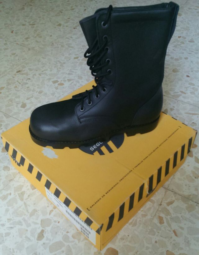 Botas militares