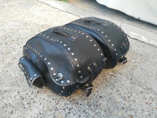 Alforjas moto cuero custom. de segunda mano por 110 EUR en Pinto en WALLAPOP