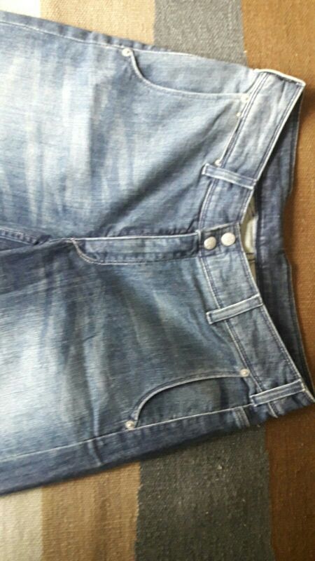 Pantalón vaquero levi's