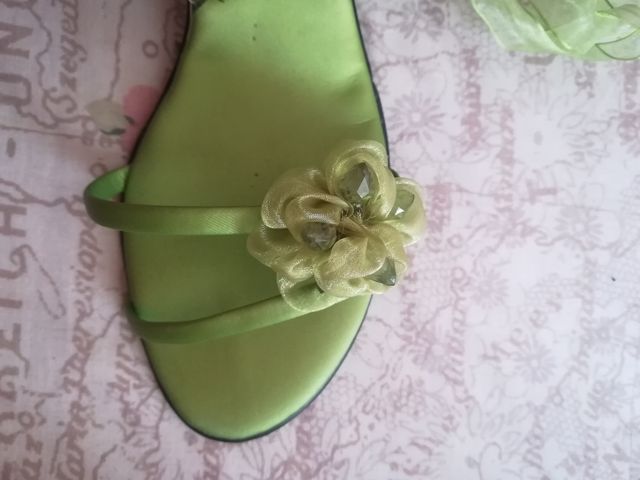 Sandalias verdes