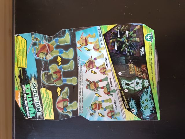 Action figure Tartarughe Ninja trasformabili