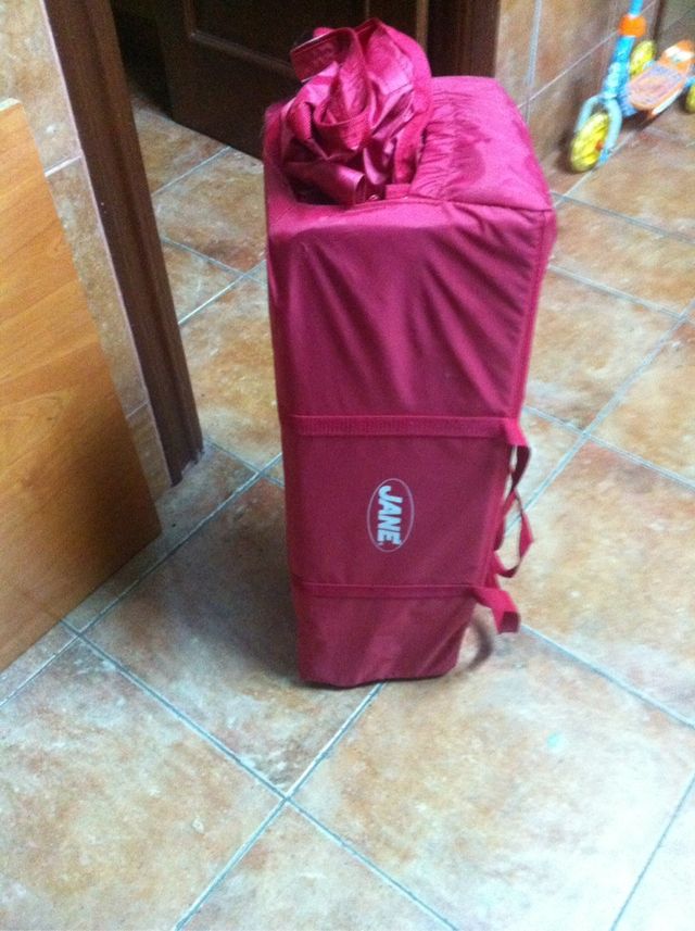 Cuna cama de niño de viaje