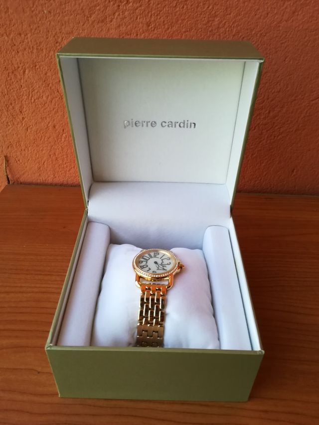 Reloj Pierre Cardin nuevo 200€