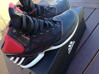Zapatillas La Mano En Baloncesto De Santa Segunda Provincia TxrvTOHw