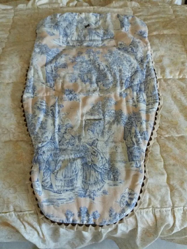 Almofada para cadeira de bebê