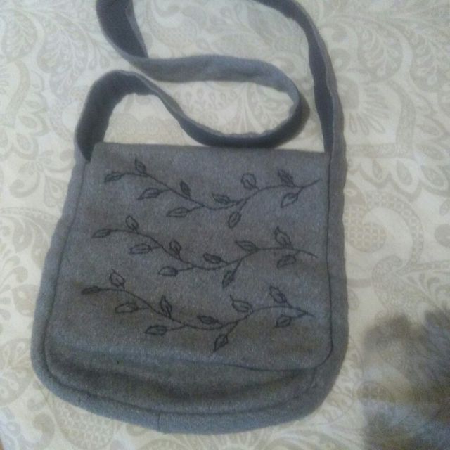 bolso de paño gris