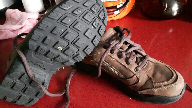 Zapatillas montaña Quechua T. 33