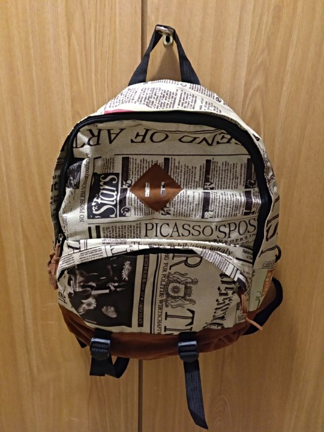 Mochila casual/informal adulto NUEVA