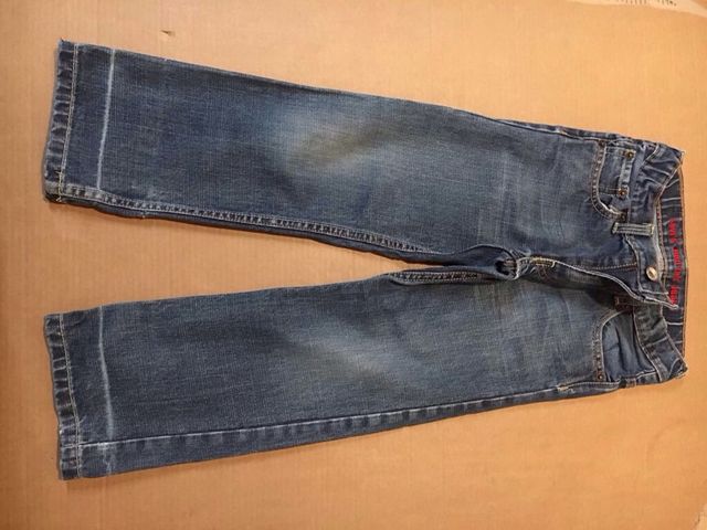 Vaqueros levi's niño
