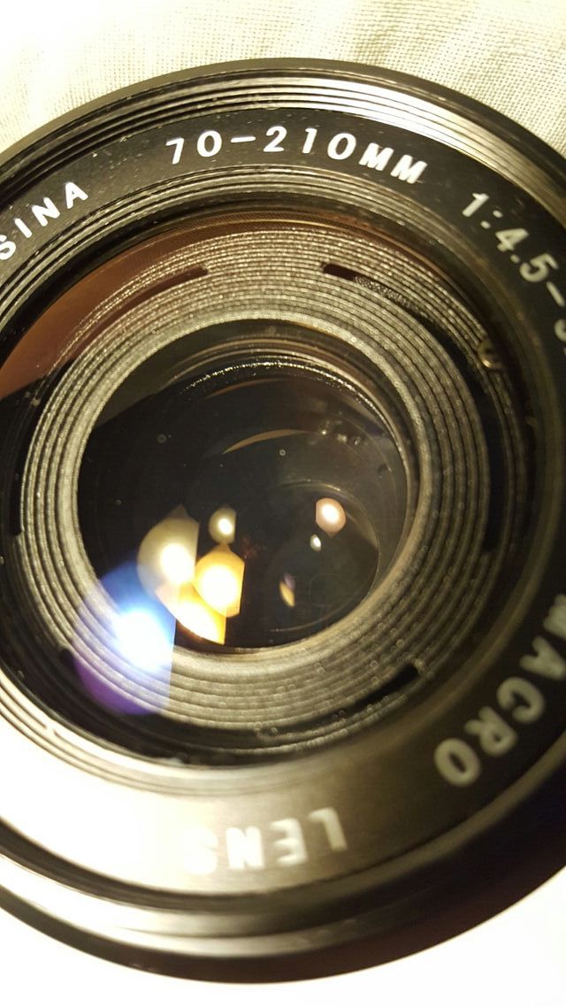 Cosina 70-210mm 4.5-5.6 mc macro(contax R)//