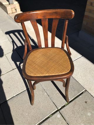 mesas y sillas para bar de segunda mano sillas para bar de segunda mano en madrid en wallapop mesas y sillas para bar de segunda mano sillas para bar de segunda mano en madrid en wallapop