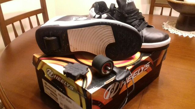 zapatillas con ruedas