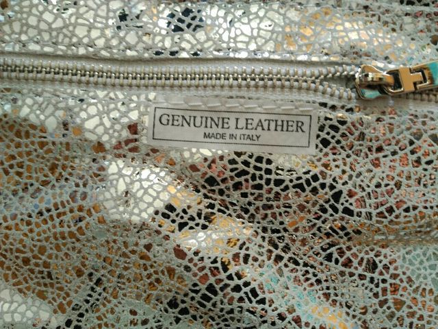 BOLSO DE PIEL GRABADA EN PLATA NUEVO!!!!!