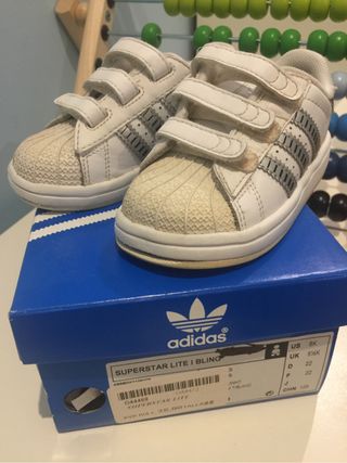 {keywor d} tenis adidas superstar niño