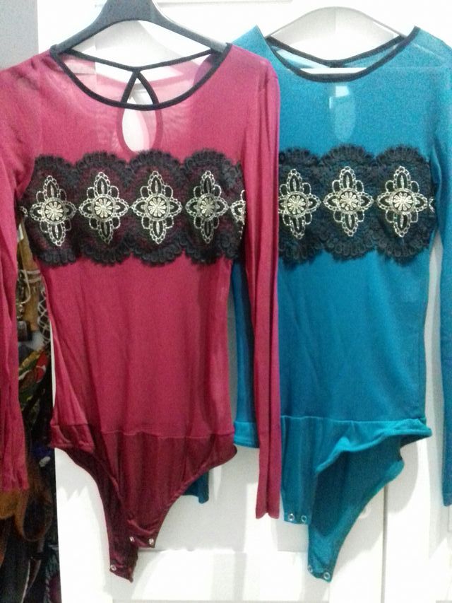 bodys nuevos 2 X 6 euros